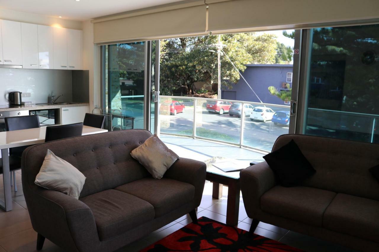 130 At The Waves Apartment Cowes Luaran gambar