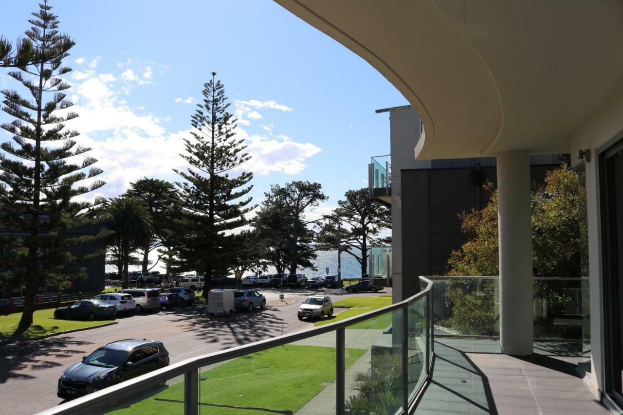 130 At The Waves Apartment Cowes Luaran gambar